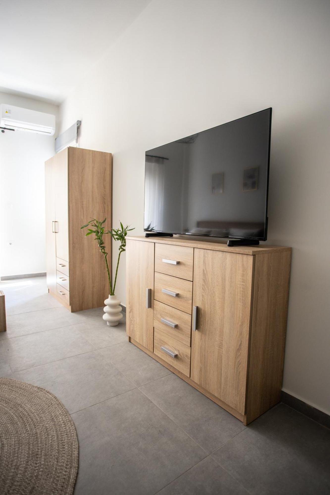 Volos Nest Apartment Luaran gambar